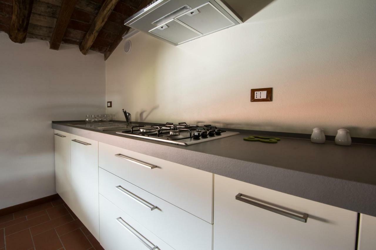 Charme Con Parcheggio Apartment Lucca Bagian luar foto