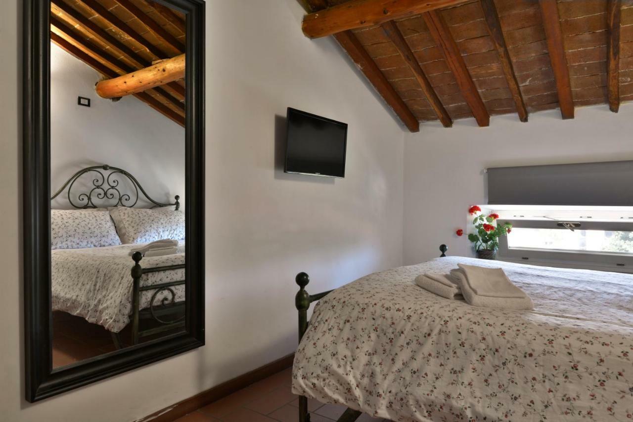 Charme Con Parcheggio Apartment Lucca Bagian luar foto